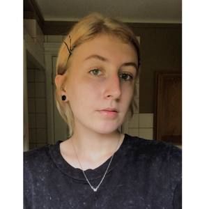 Meet your Posher, Leila